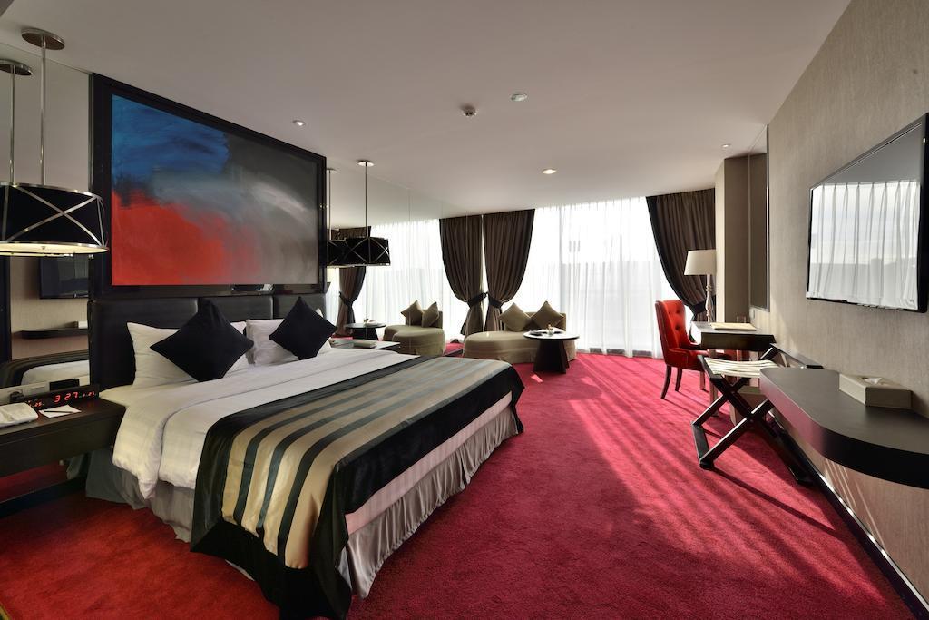 Amaroossa Cosmo Jakarta Buitenkant foto