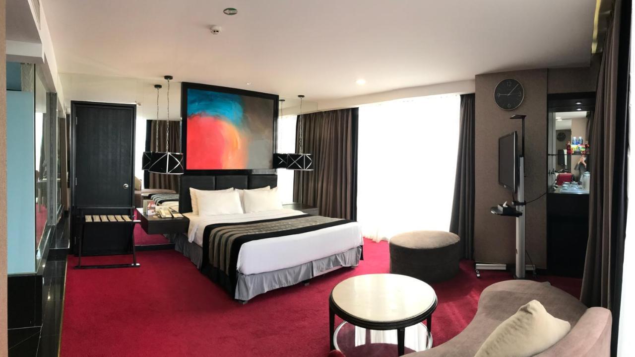 Amaroossa Cosmo Jakarta Buitenkant foto