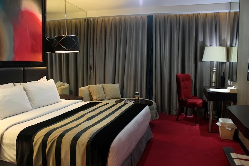 Amaroossa Cosmo Jakarta Buitenkant foto